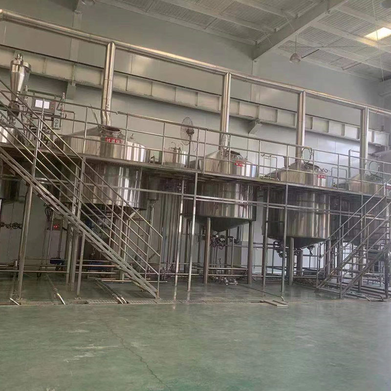 洛龙精酿啤酒设备厂—平面布置、设备设计、制造、调试、培训等一条龙服务_COPY
